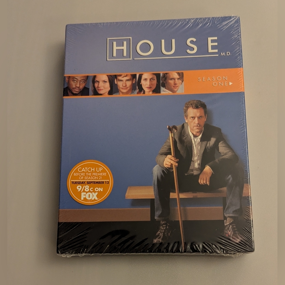 House M.D. : Season One (DVD, 2009, 6-Disc Set). New, Sealed, Original Packaging